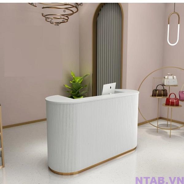 quay le tan spa bo tron op lam song QS002 Quầy lễ tân spa bo tròn ốp lam sóng QS002