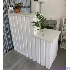 Quầy lễ tân ốp lam full trắng 1m QLT021