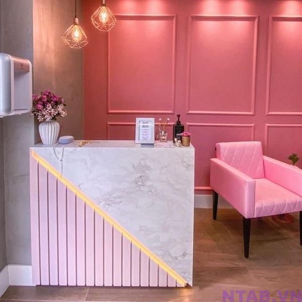 quay le tan spa 1m hong phoi van da QS010 Quầy lễ tân spa 1m hồng phối vân đá QS010