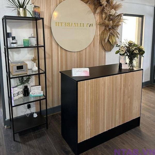 quay thu ngan den op lam go QS020 Quầy thu ngân đen ốp lam gỗ QS020