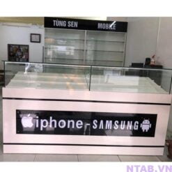 Tủ trưng bày điện thoại phối màu đen trắng 1m8 TDT004