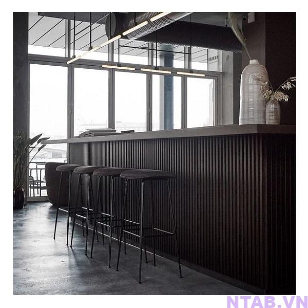 quay pha che full den op lam QB053 Quầy pha chế full đen ốp lam QB053