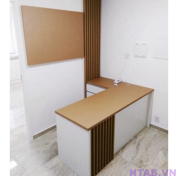 quay thu ngan chu L 1m8 x 1m2 QTN013 Quầy thu ngân chữ L 1m8 x 1m2 QTN013