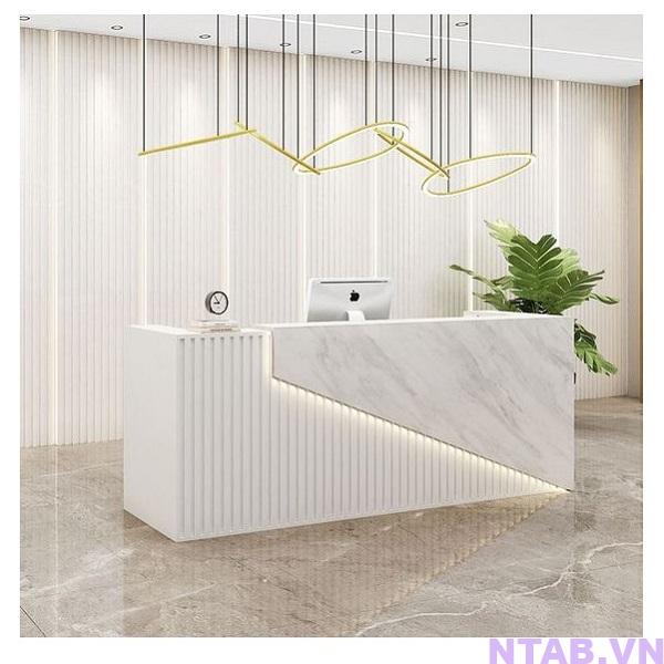 quay le tan 2m trang phoi van da QLT078 Quầy lễ tân 2m trang phối vân đá QLT078