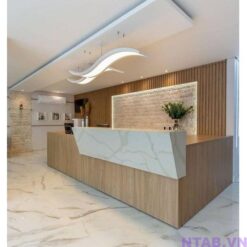 Quầy lễ tân chữ L vân gỗ sang trọng QLT081