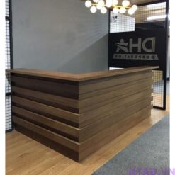 Quầy lễ tân chữ L 2m x 1m4 QLT094